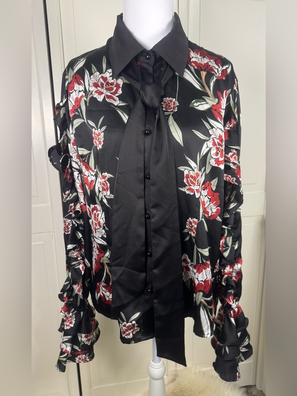 Gracia Black Satin Button-Down Blouse with Red Floral Print